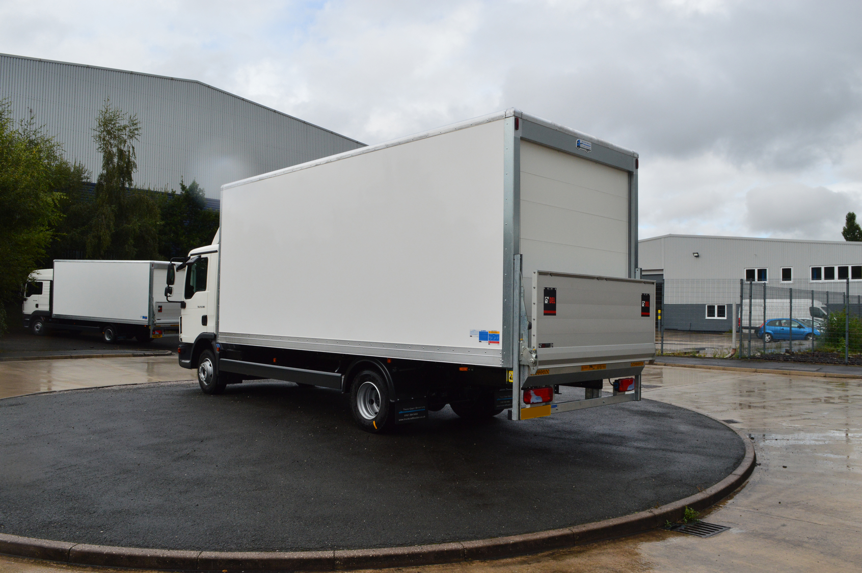 10 Tonne MAN TGL 10 180 Box Truck For Hire MVB043 MV Truck And Van Rental