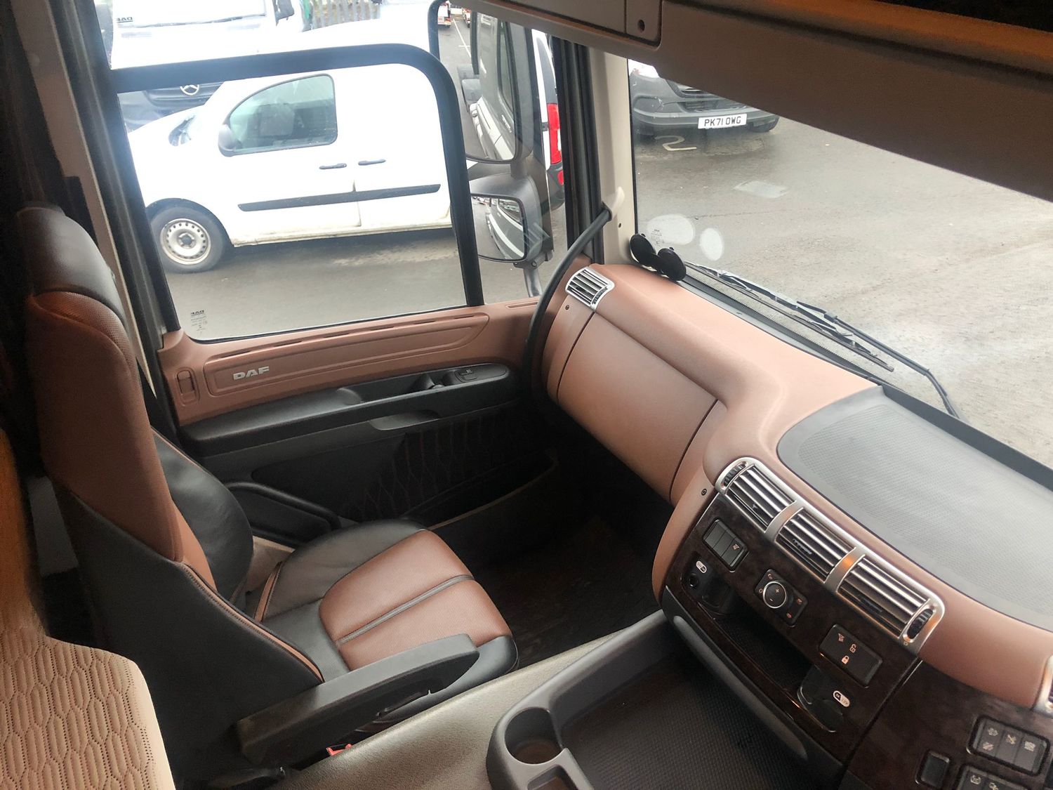 44 Tonne DAF CF 530 Tractor Unit Truck For Hire PN21HSA MV Truck and Van Rental